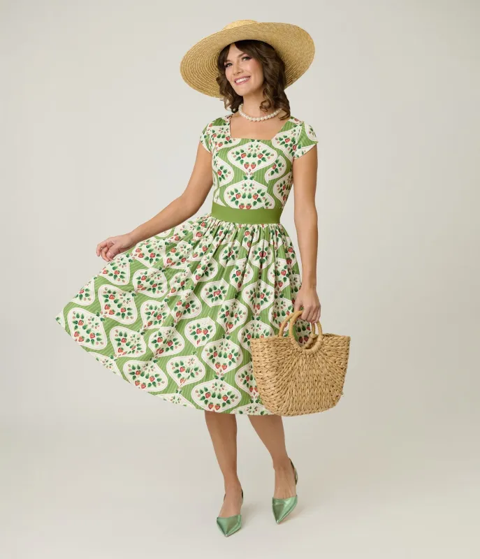 Magnolia Place Strawberry Wallpaper Anna Swing Dress sold by Unique Vintage