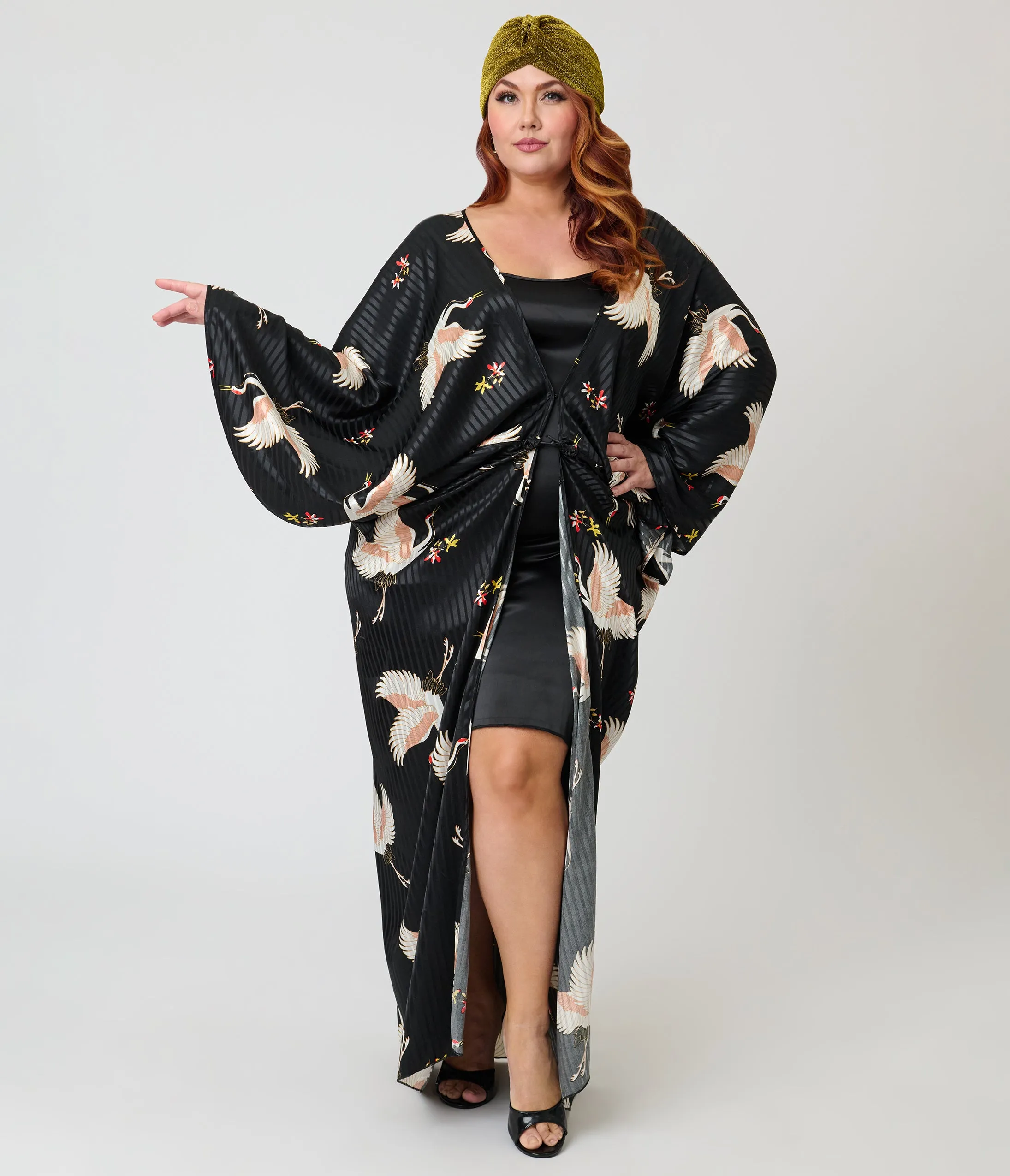 Unique Vintage Black & White Crane Long Kimono sold by Unique Vintage product image thumbnail 4