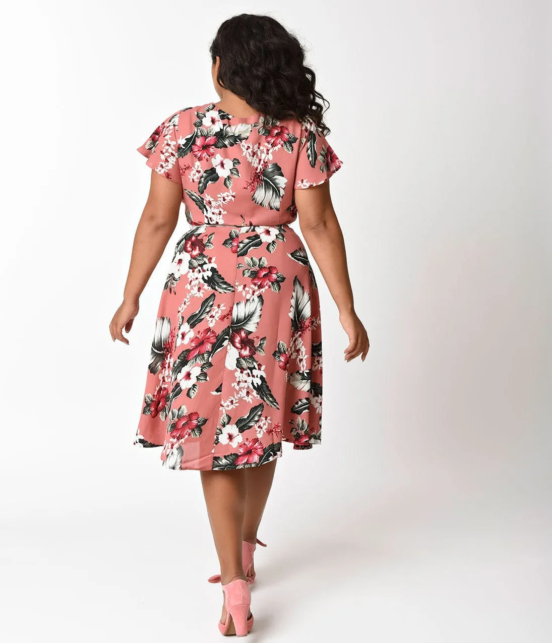 Unique Vintage Plus Size 1940s Rose Pink Hawaiian Florals Ashcroft Short Sleeve Swing Dress sold by Unique Vintage product image thumbnail 5