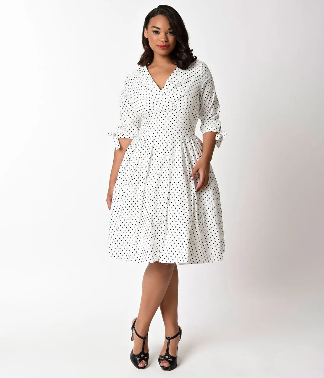 Unique Vintage Plus Size 1950s White & Black Polka Dot Diana Swing Dress sold by Unique Vintage product image thumbnail 4