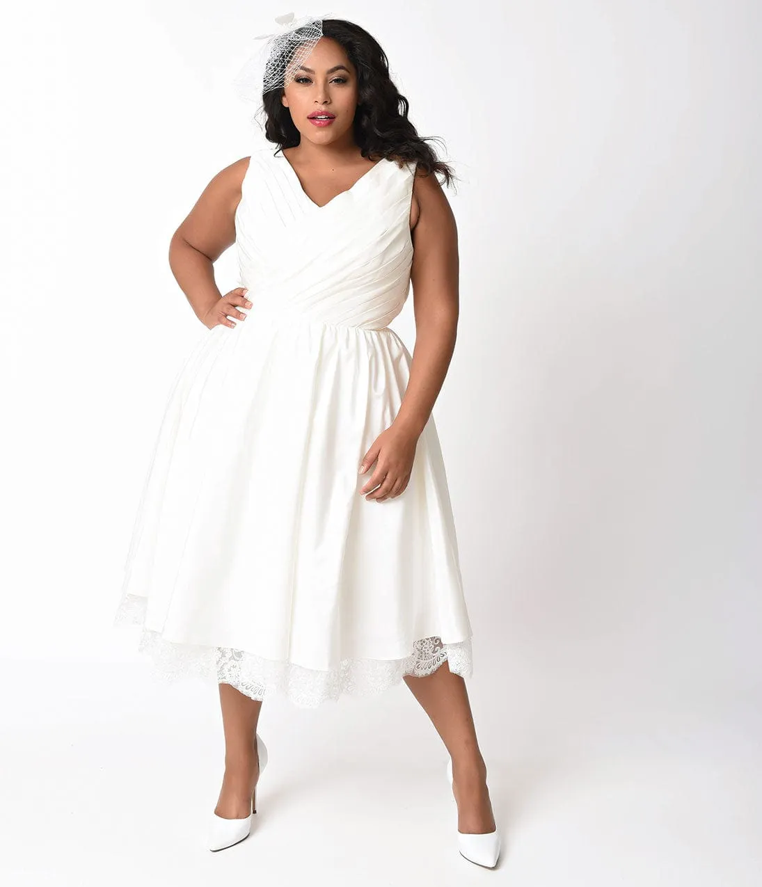 Unique Vintage Plus Size 1950s Ivory Pleated Taffeta Sleeveless Marseille Bridal Dress sold by Unique Vintage product image thumbnail 3