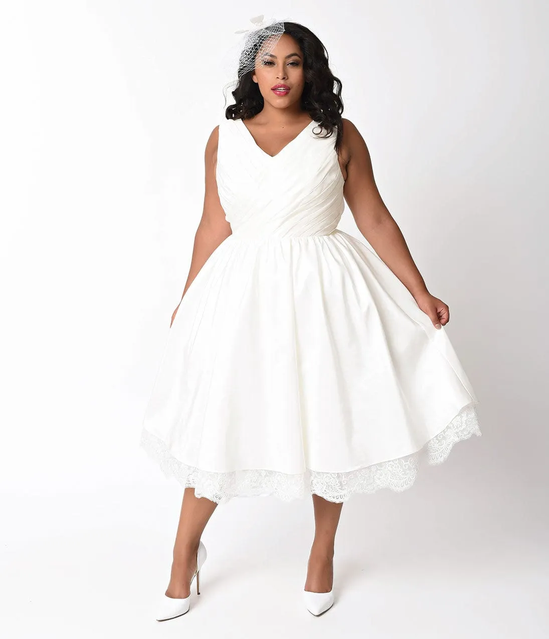 Unique Vintage Plus Size 1950s Ivory Pleated Taffeta Sleeveless Marseille Bridal Dress sold by Unique Vintage product image thumbnail 2