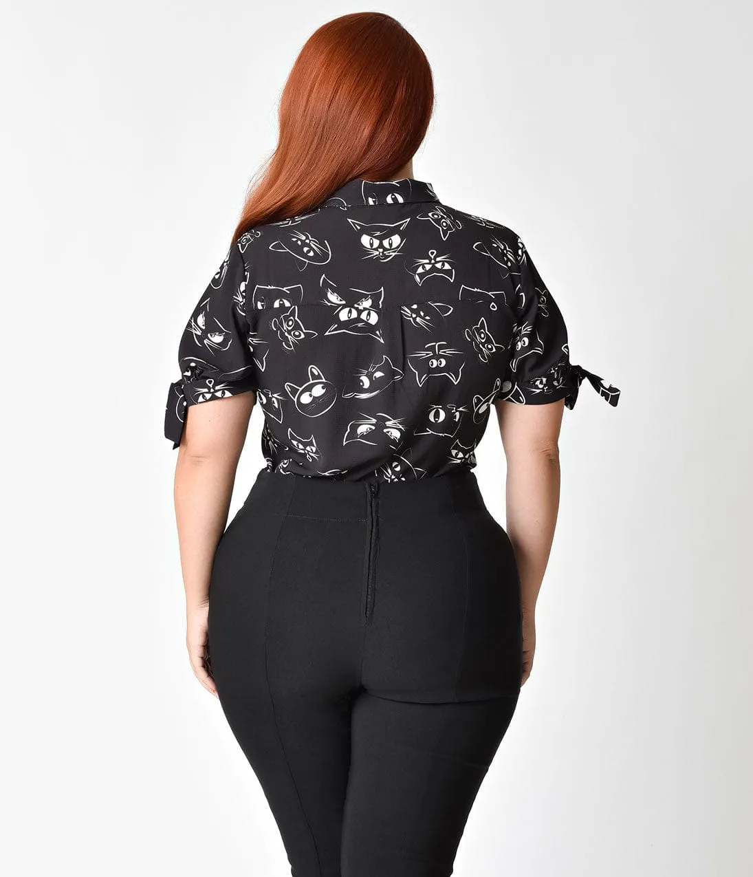 Unique Vintage Plus Size Black Prowling Cat Print Button Up Short Sleeve Colvin Blouse sold by Unique Vintage product image thumbnail 5