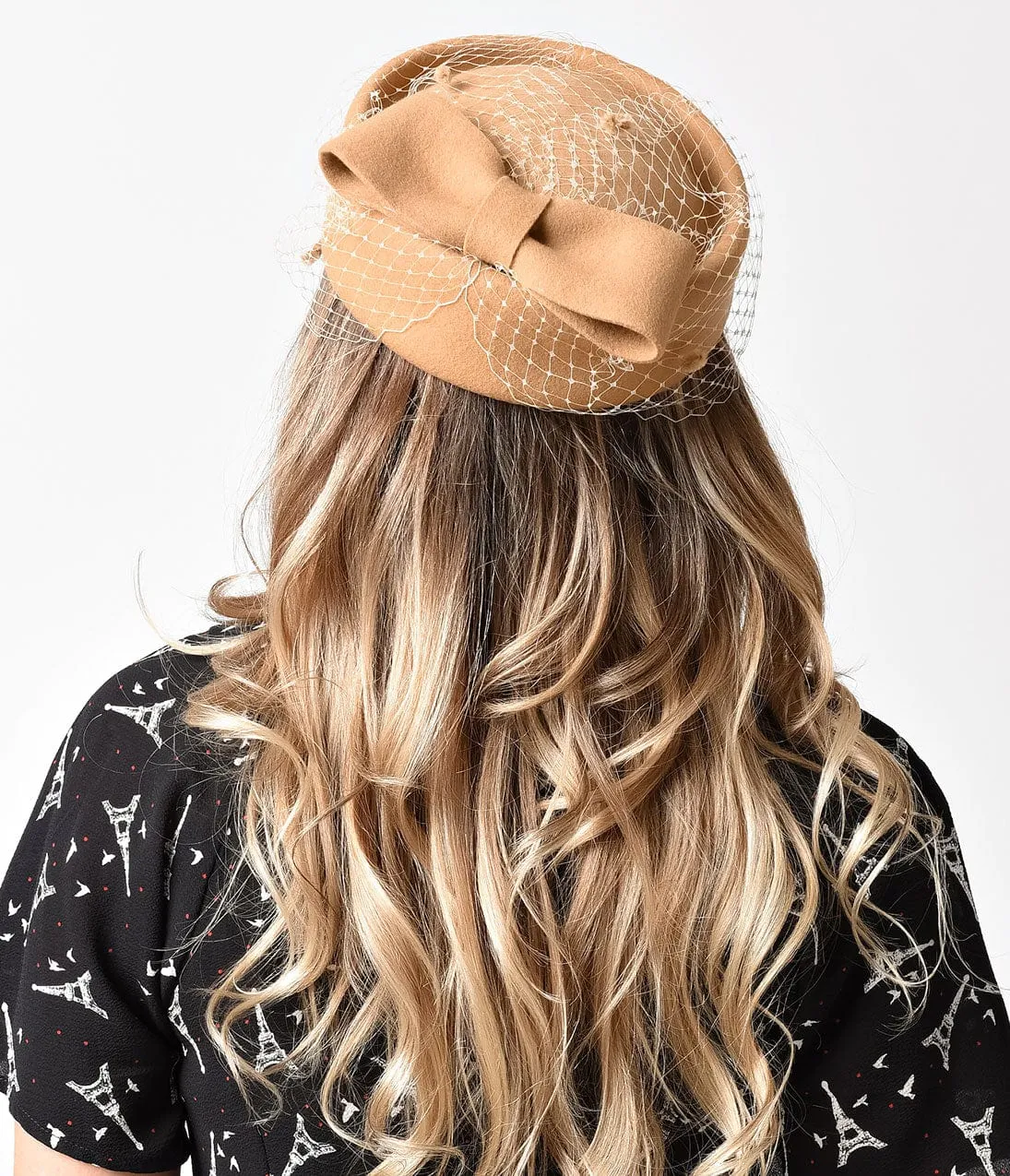 Unique Vintage Tan Netted Bow Pill Box Hat sold by Unique Vintage product image thumbnail 3