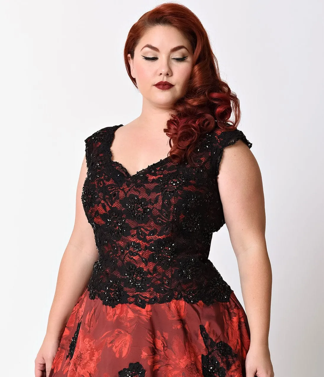 Plus Size Burgundy & Black Embellished Cap Sleeve Dress sold by Unique Vintage product image thumbnail 2