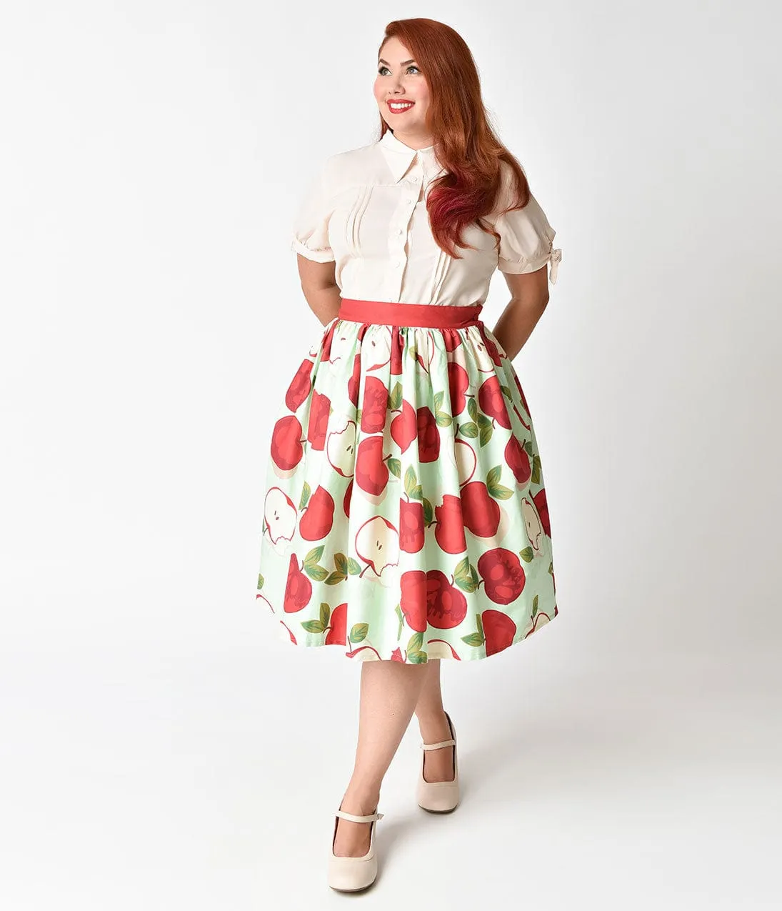 Unique Vintage Plus Size 1950s Mint & Red Apple Bunch Print Swing Skirt sold by Unique Vintage product image thumbnail 2