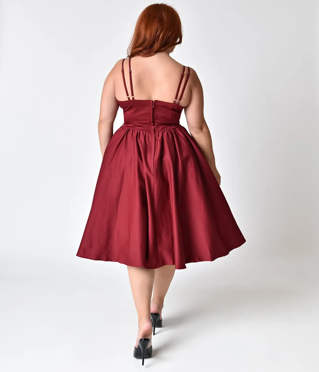 Unique Vintage Plus Size 1940s Style Burgundy Red Brushed Cotton Luna Swing Dress & Mesh Capelet sold by Unique Vintage product image thumbnail 2
