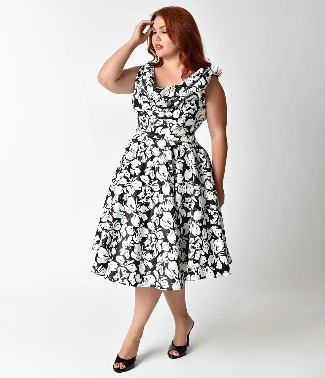 Unique Vintage Plus Size 1950s Style Black & White Floral Blanc Noir Swing Dress sold by Unique Vintage product image thumbnail 5