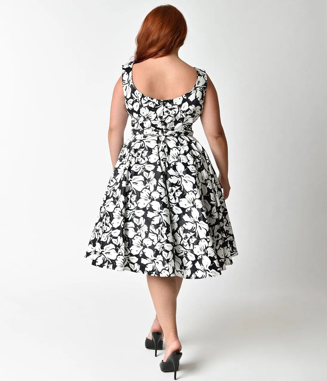 Unique Vintage Plus Size 1950s Style Black & White Floral Blanc Noir Swing Dress sold by Unique Vintage product image thumbnail 2