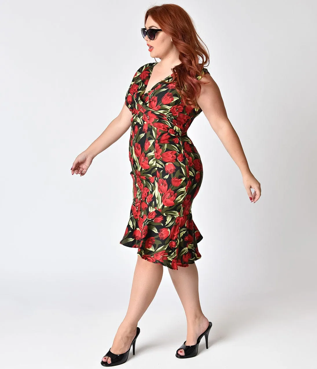 Unique Vintage Plus Size 1950s Style Black & Red Floral Sleeveless Gloria Wiggle Dress sold by Unique Vintage product image thumbnail 3