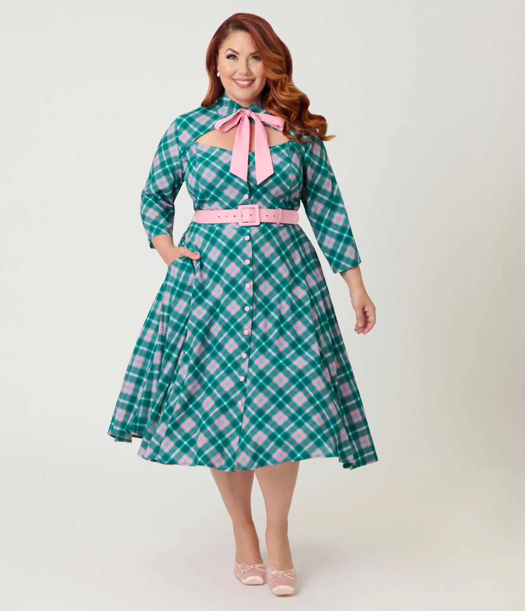 Unique Vintage Plus Size Green & Light Pink Bias Plaid Swing Dress sold by Unique Vintage product image thumbnail 3