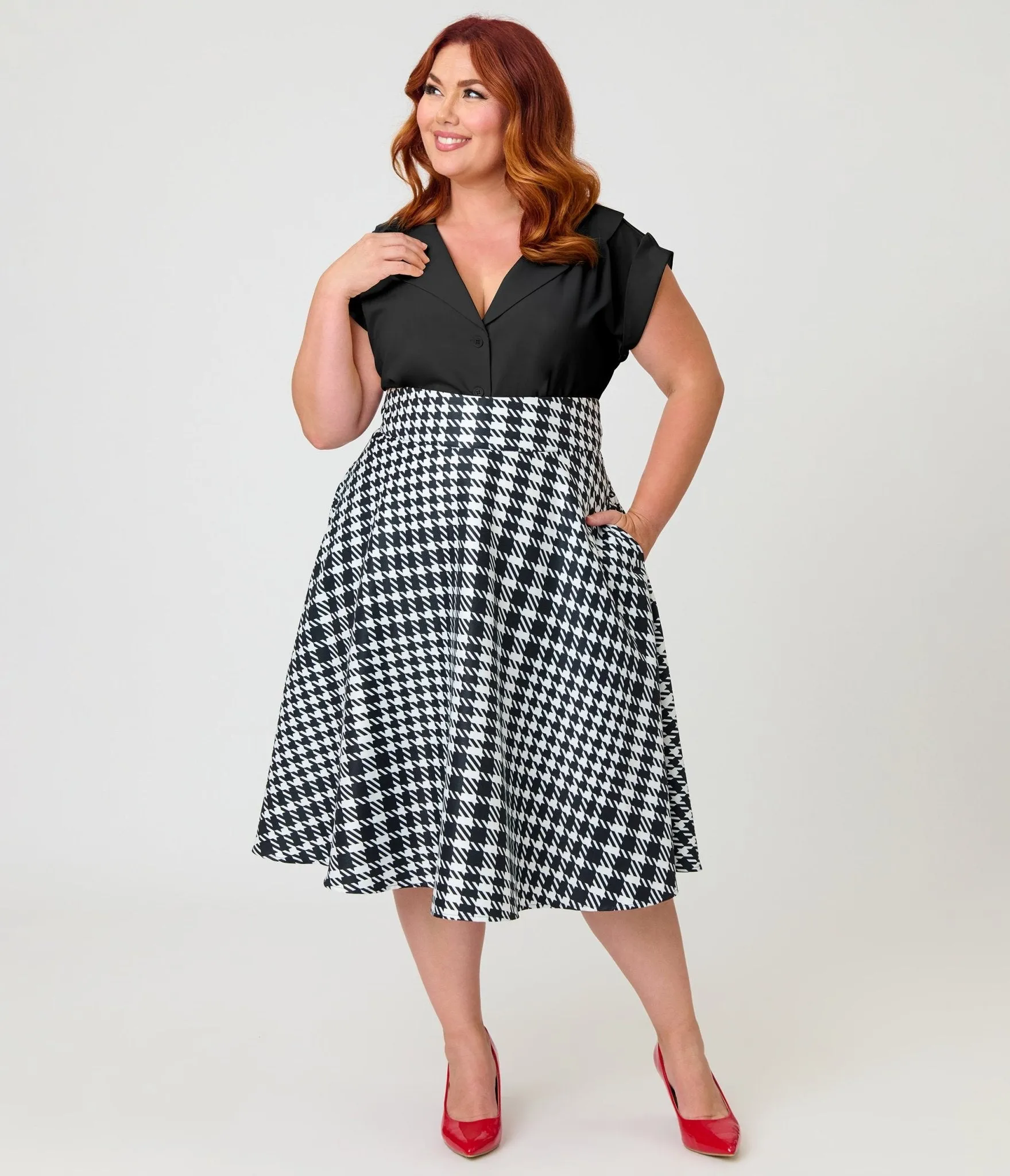 Unique Vintage Plus Size Black & White Houndstooth Vivian Swing Skirt sold by Unique Vintage