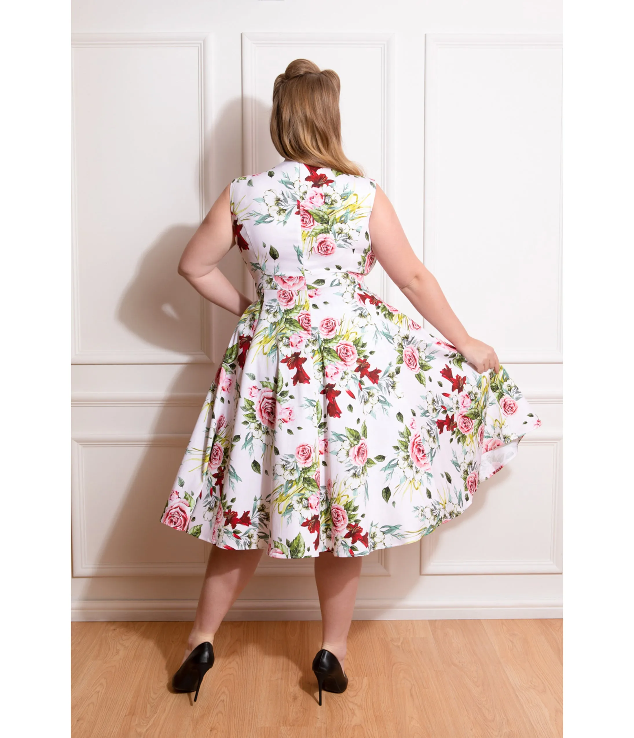 Plus Size Floral Print Carole Swing Dress sold by Unique Vintage product image thumbnail 2