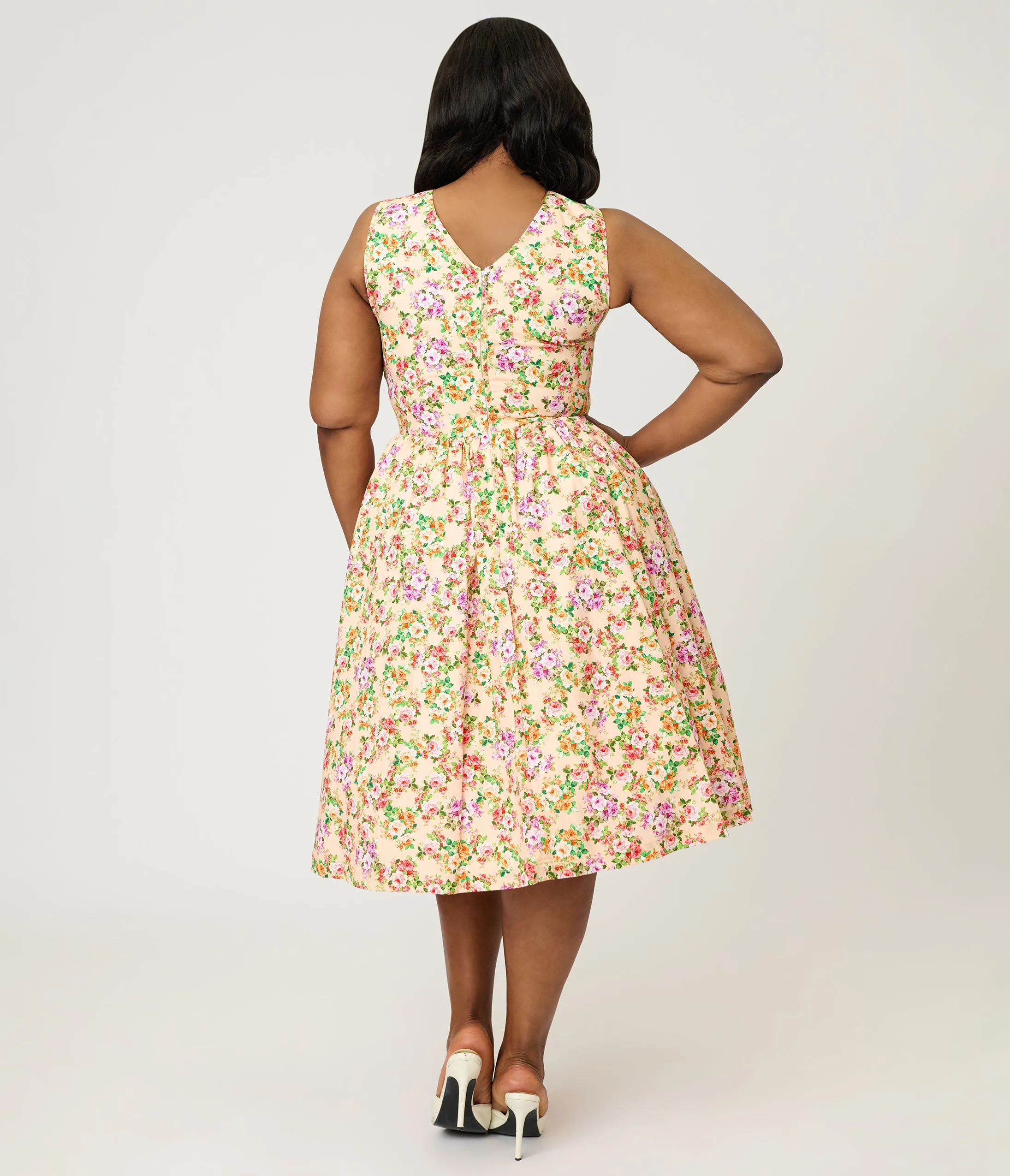 Unique Vintage Plus Size Beige Floral Print Garden Party Swing Dress sold by Unique Vintage product image thumbnail 2