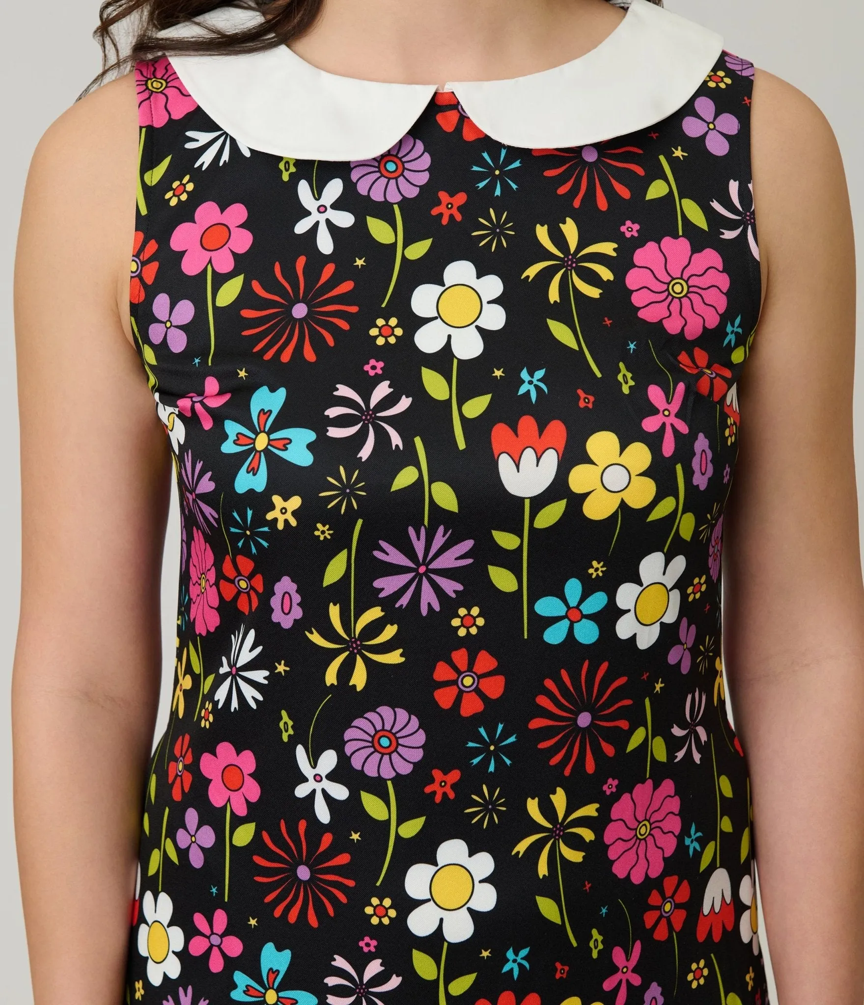 Smak Parlour Black & Multicolor Floral Sleeveless Shift Dress sold by Unique Vintage product image thumbnail 4