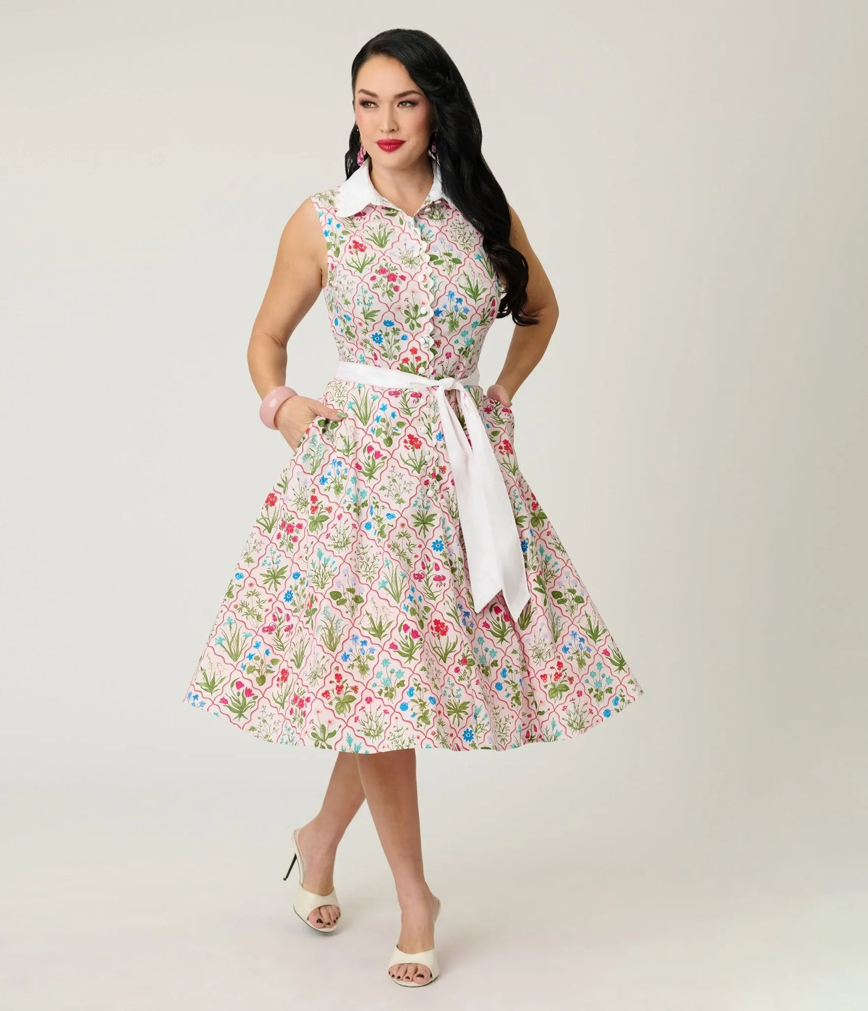 Unique Vintage Floral Diamond Darlene Swing Dress sold by Unique Vintage product image thumbnail 4