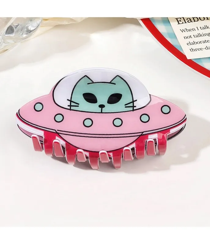 UFO Cat Hair Claw Clip made by Unique Vintage