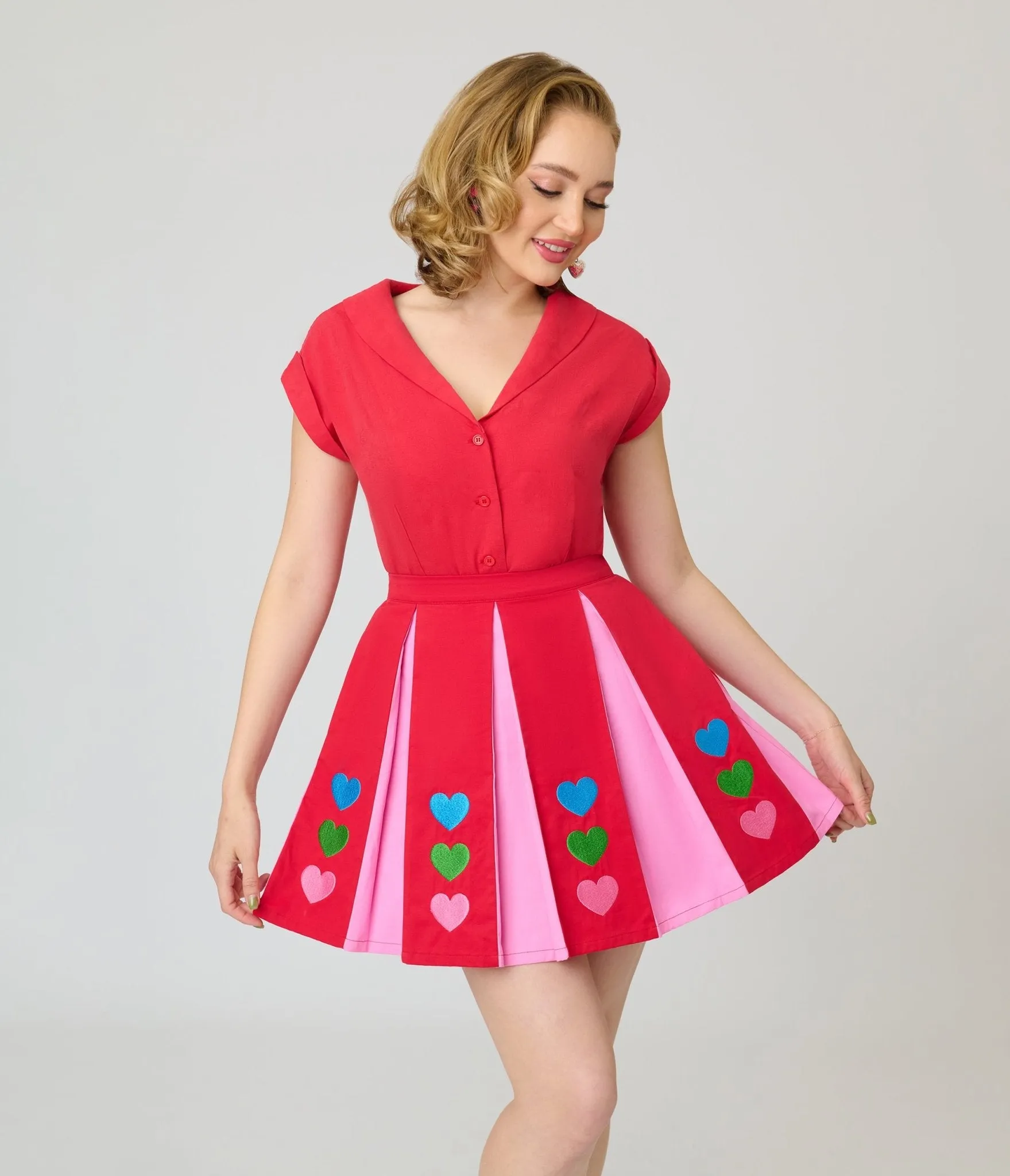 Smak Parlour Red & Pink Rainbow Heart Pleated Mini Skirt sold by Unique Vintage product image thumbnail 4