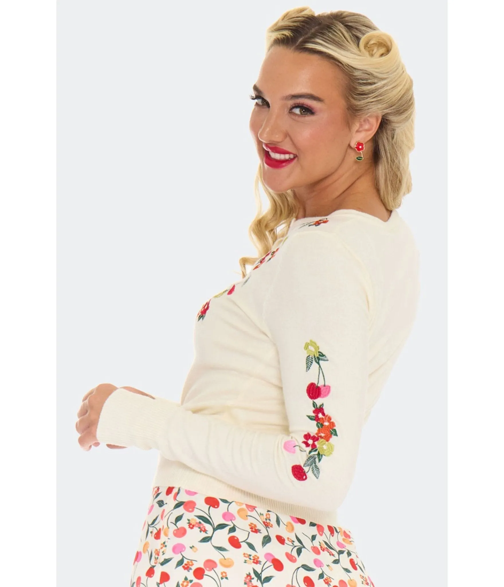 Voodoo Vixen Cream Cherry Floral Cardigan sold by Unique Vintage product image thumbnail 4