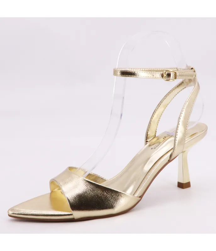 Gold Tone Pointed Toe Kitten Heels made by Unique Vintage