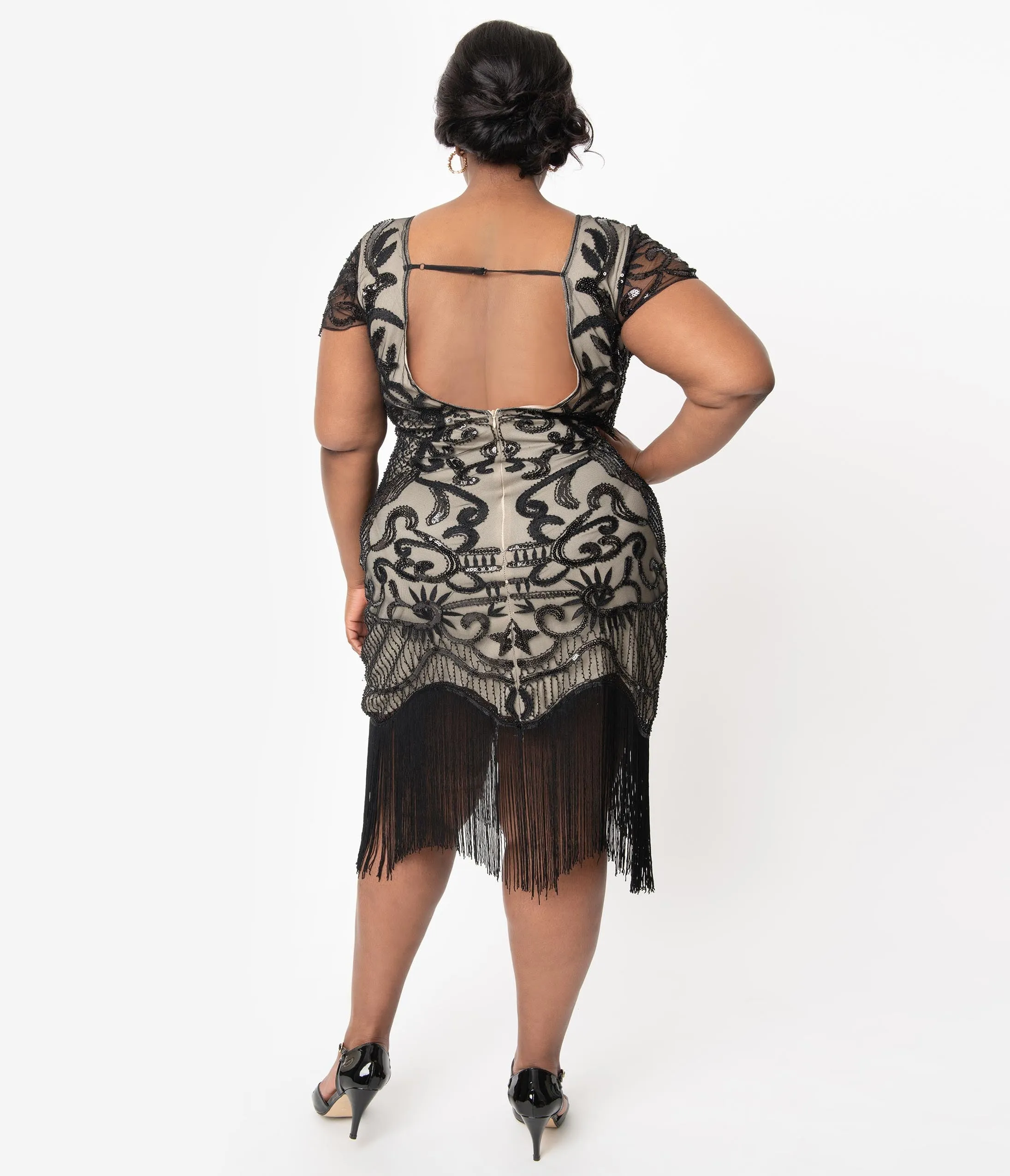 Unique Vintage Plus Size 1920s Beige & Black Beaded Aurore Flapper Dress sold by Unique Vintage product image thumbnail 2