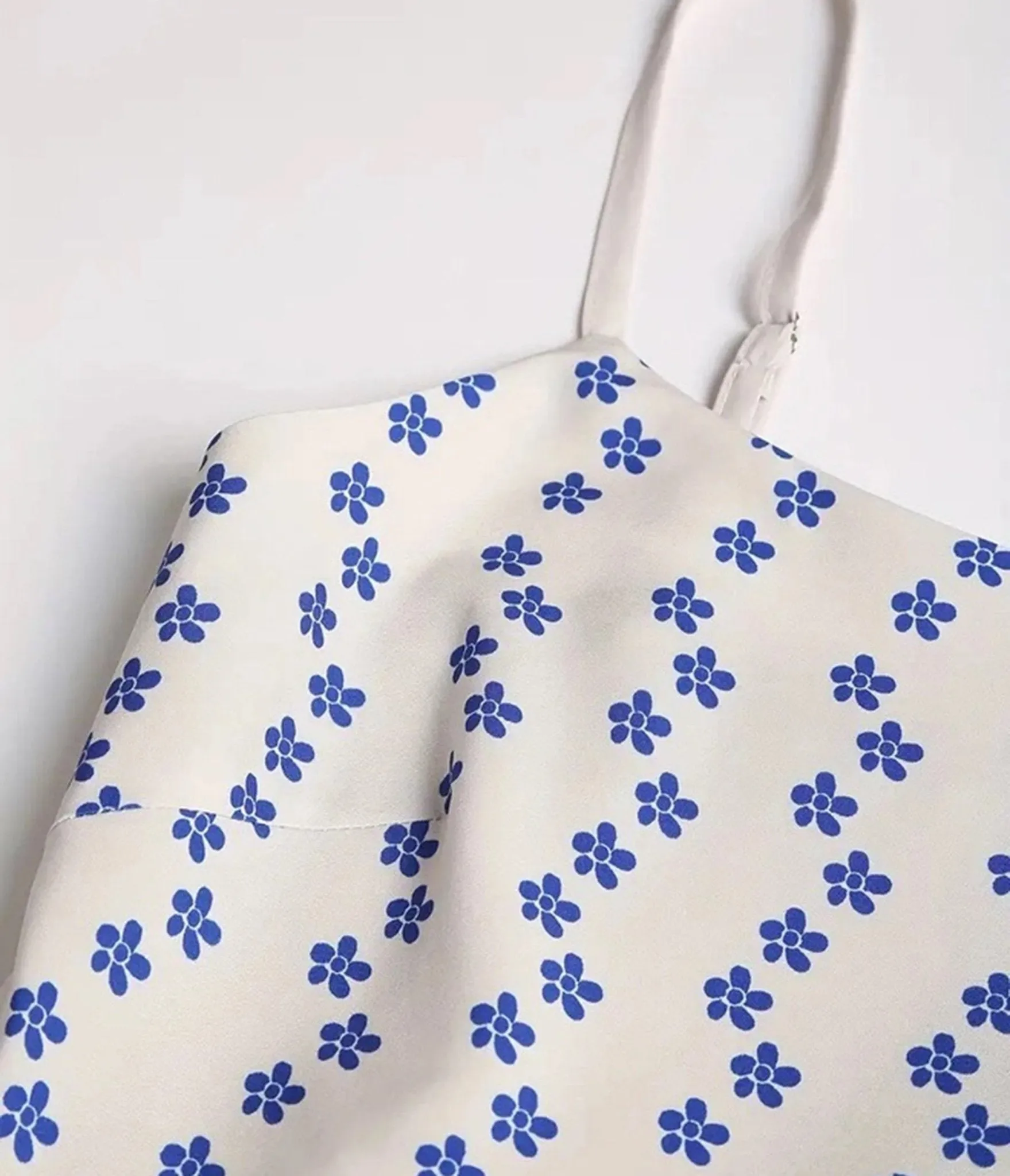 Ivory Sardine Print Spaghetti Strap Midi Dress sold by Unique Vintage product image thumbnail 3