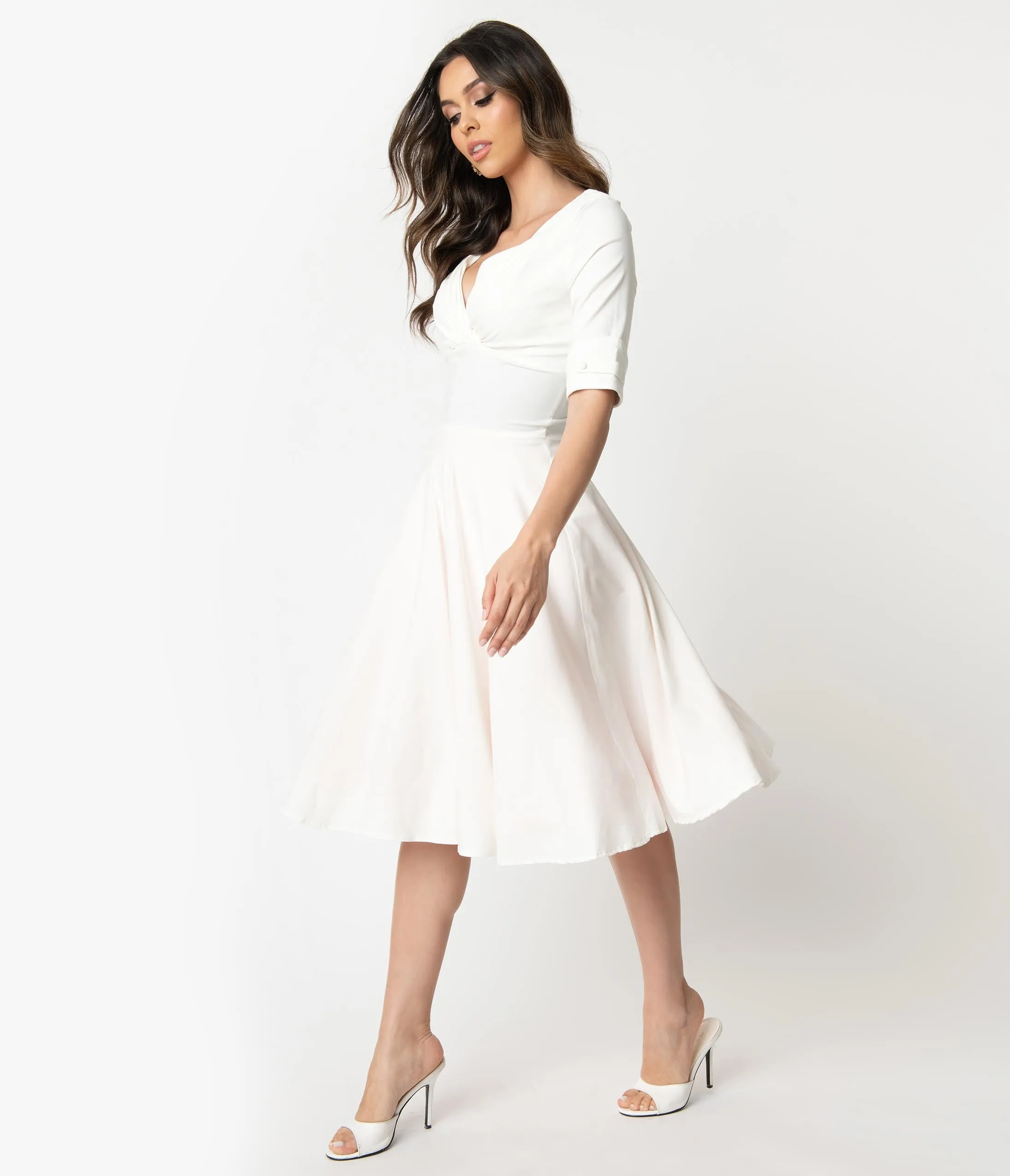 Unique Vintage Ivory Delores Swing Dress with Sleeves sold by Unique Vintage product image thumbnail 4