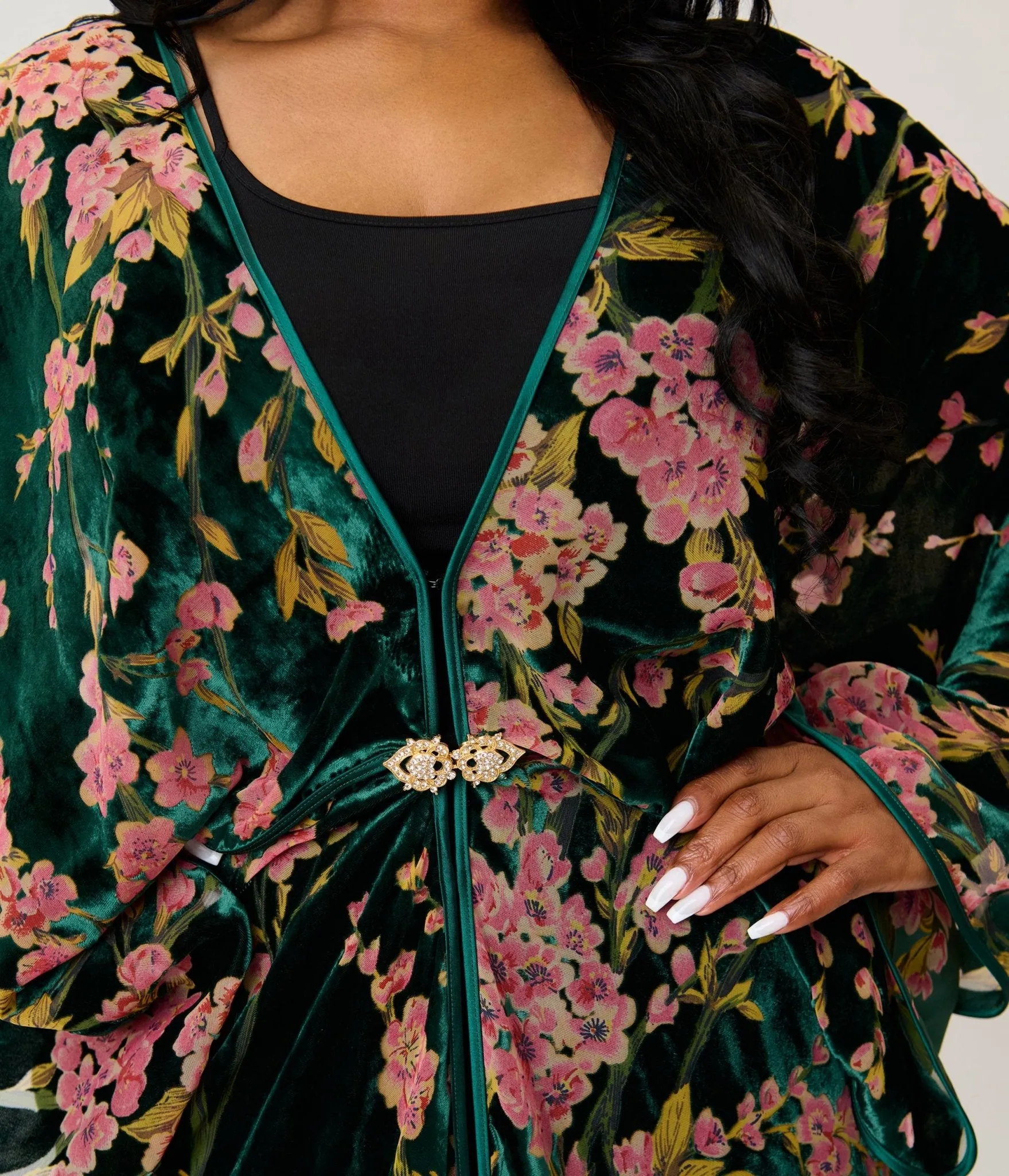 Unique Vintage Green Floral Embossed Velvet Long Kimono sold by Unique Vintage product image thumbnail 4