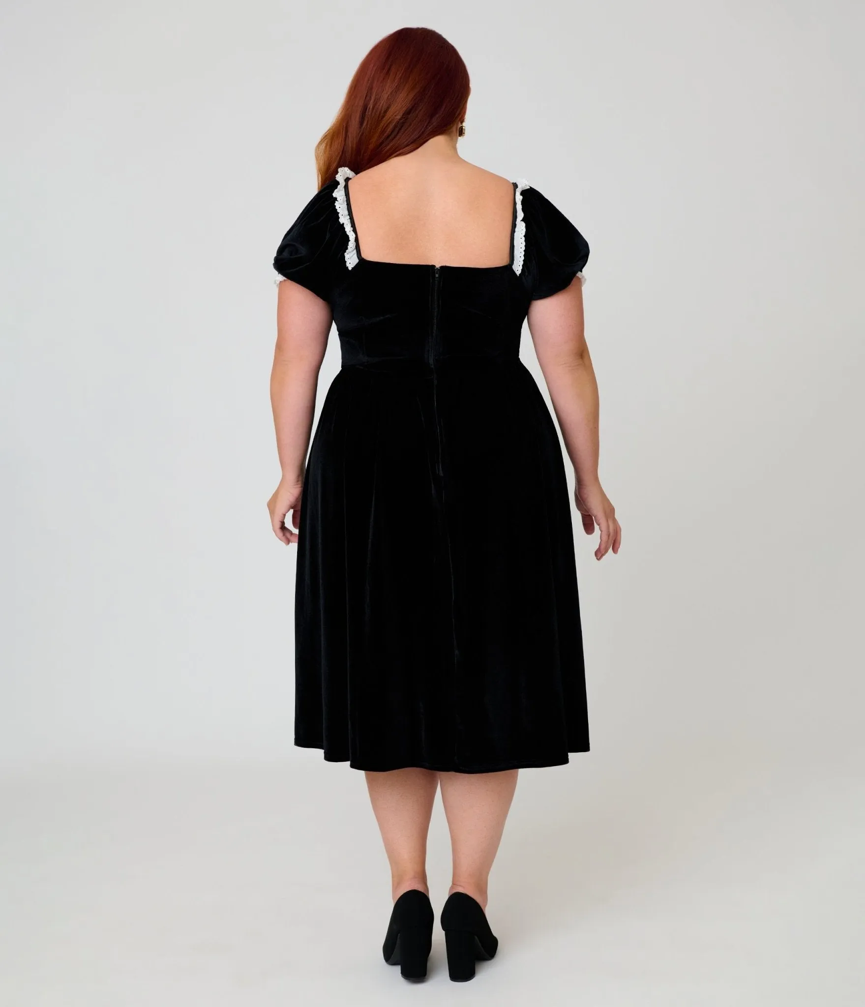 Unique Vintage Plus Size Black Velvet Sweetheart Puff Sleeve Melanie Swing Dress sold by Unique Vintage product image thumbnail 2