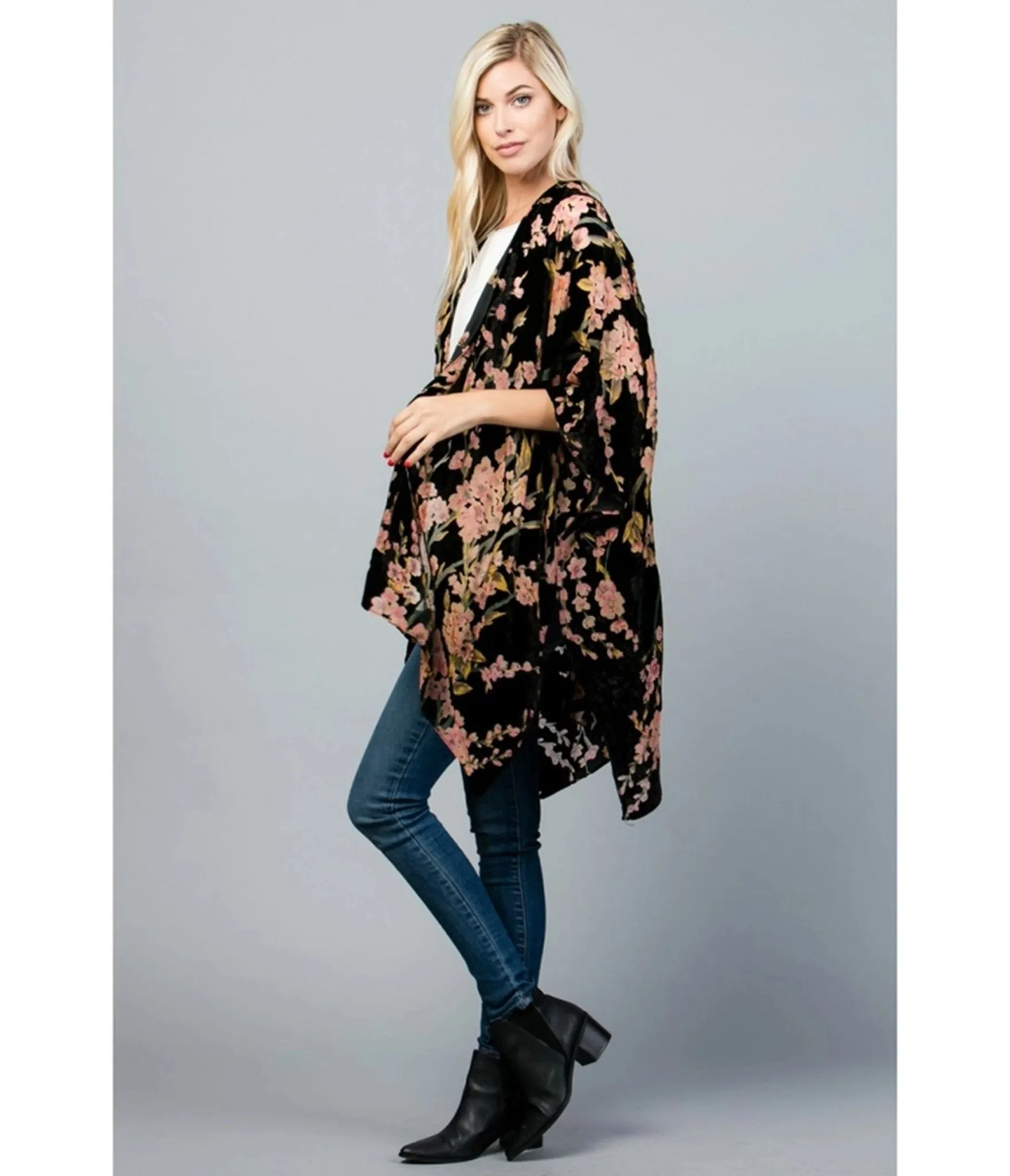 Black Floral Print Velvet Kimono sold by Unique Vintage product image thumbnail 4