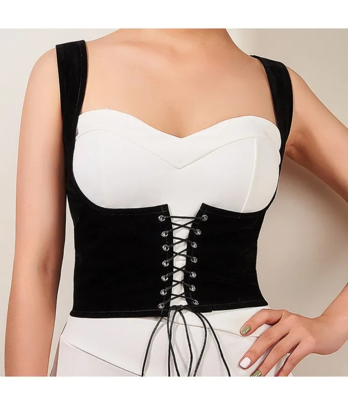 Black Lace-Up Under Bust Corset made by Unique Vintage