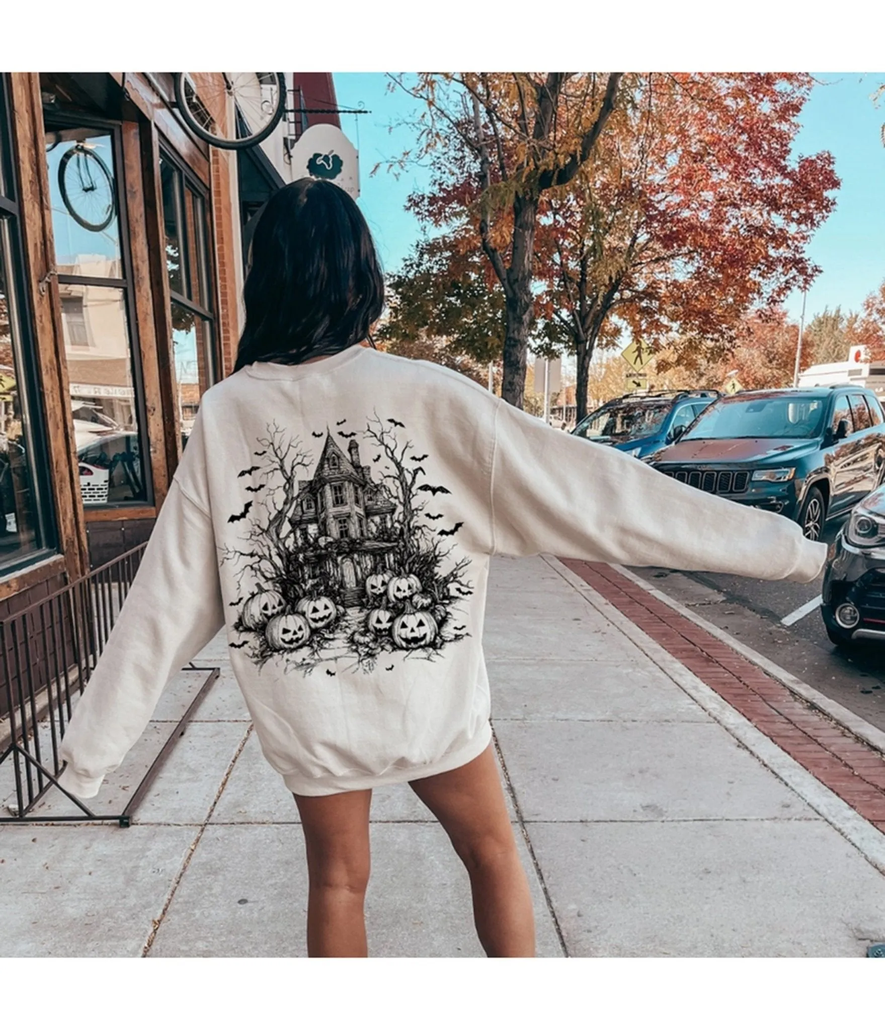 Ivory Halloween & Bats Print Graphic Sweatshirt sold by Unique Vintage product image thumbnail 3