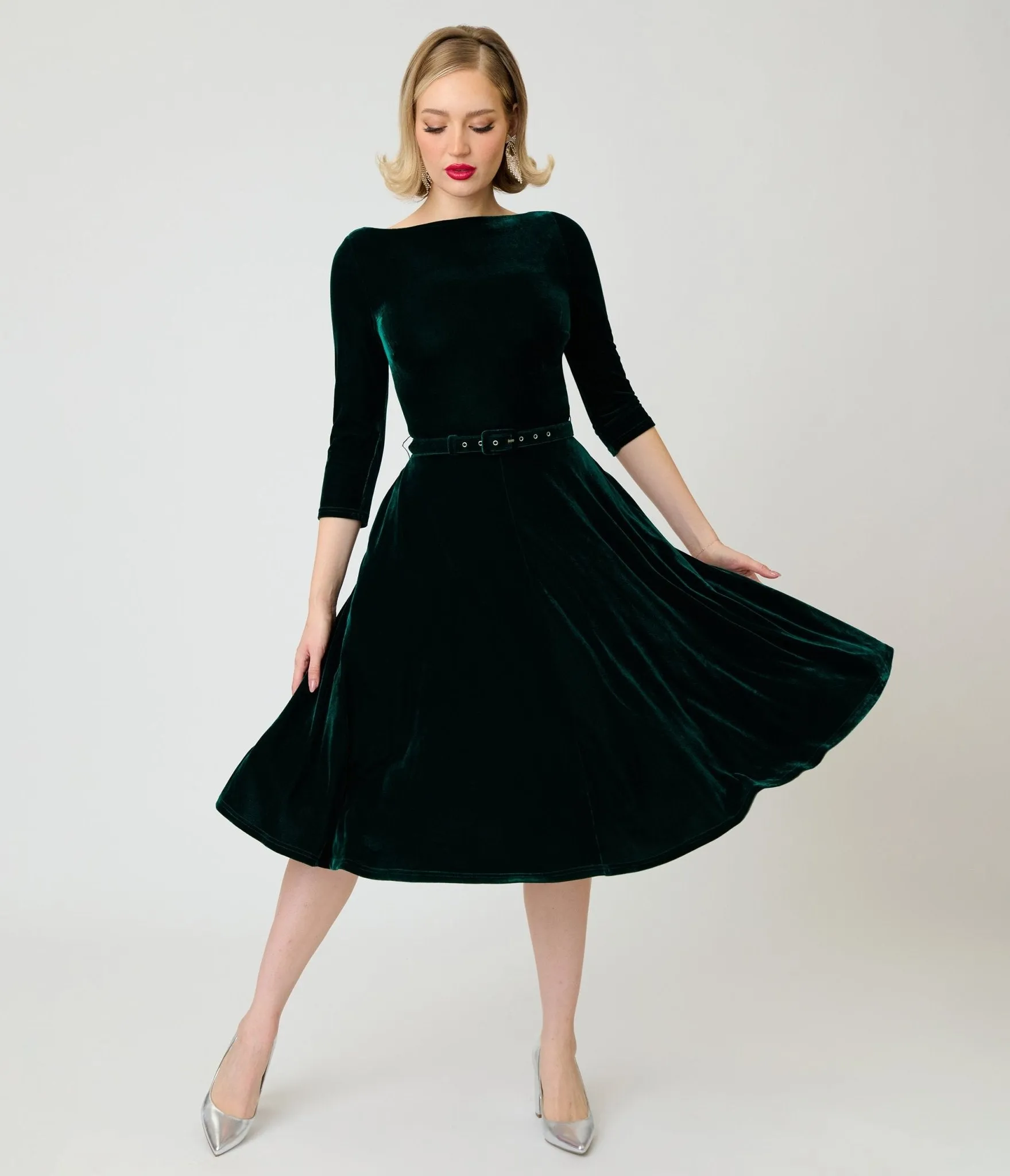 Unique Vintage Emerald Velvet Devon Swing Dress sold by Unique Vintage product image thumbnail 3