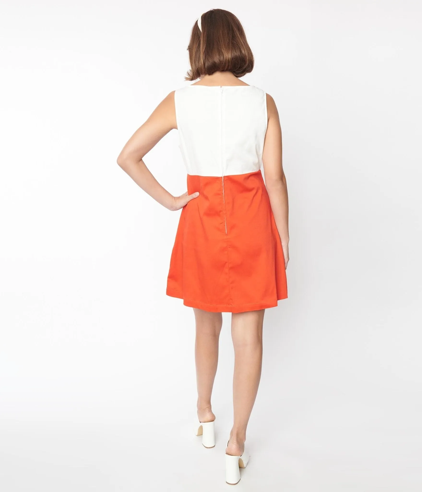 Smak Parlour Retro Style White & Orange Flower Power Shift Dress sold by Unique Vintage product image thumbnail 3