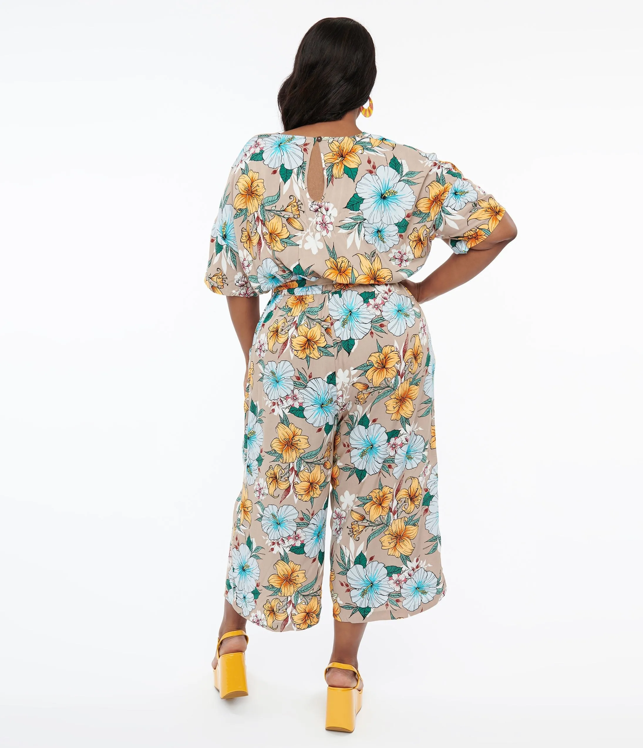 Hell Bunny Plus Size 1970s Tan & Tropical Floral Print Jumpsuit sold by Unique Vintage product image thumbnail 3
