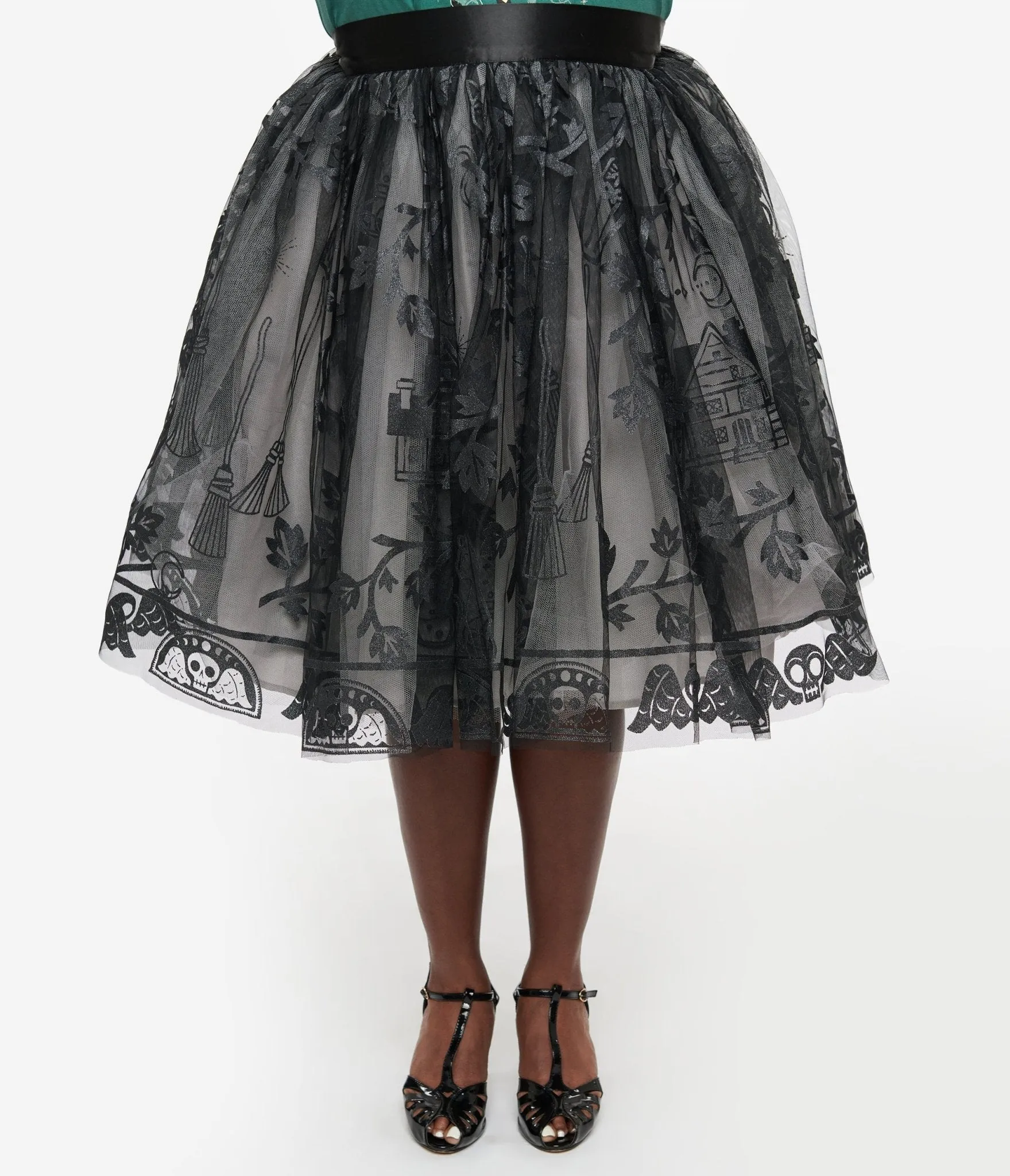 Disney Hocus Pocus Collection by Unique Vintage Plus Size Black Hocus Pocus Glitter Tulle Flare Skirt sold by Unique Vintage product image thumbnail 2