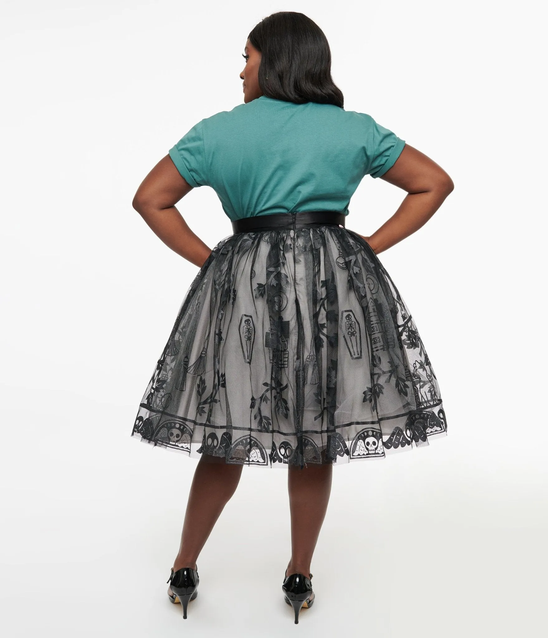 Disney Hocus Pocus Collection by Unique Vintage Plus Size Black Hocus Pocus Glitter Tulle Flare Skirt sold by Unique Vintage product image thumbnail 3