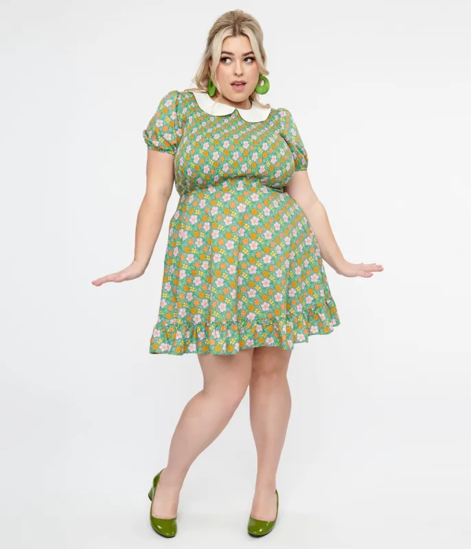 Smak Parlour Plus Size 1960s Green Floral Smocked Fit & Flare Dress sold by Unique Vintage