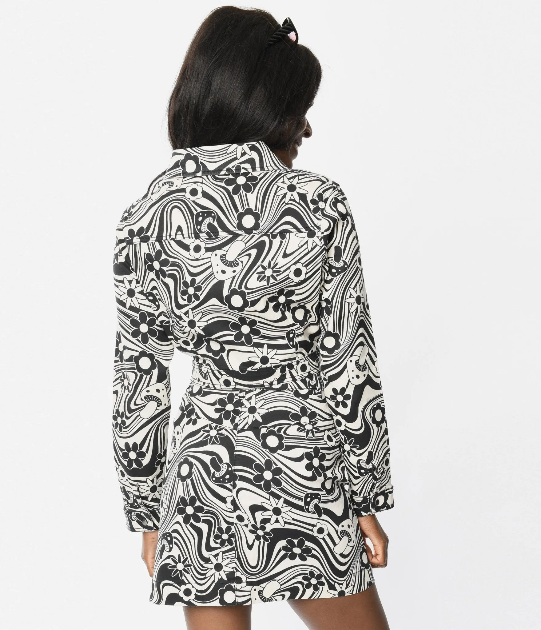 Retrolicious Black & White Groovy Penny Jacket sold by Unique Vintage product image thumbnail 2