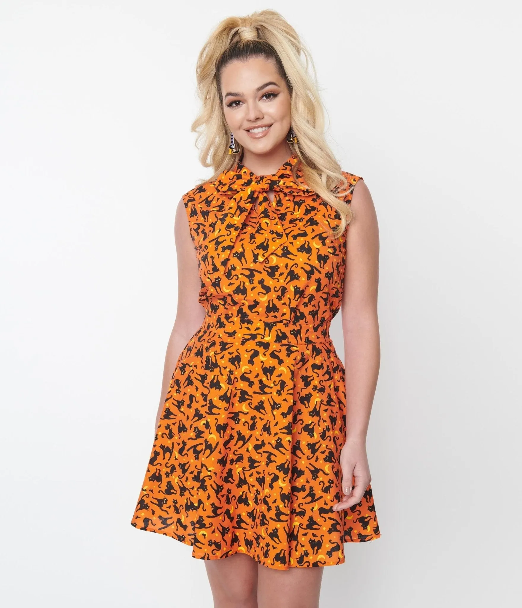 Retrolicious Black Cat Skater Skirt sold by Unique Vintage product image thumbnail 4