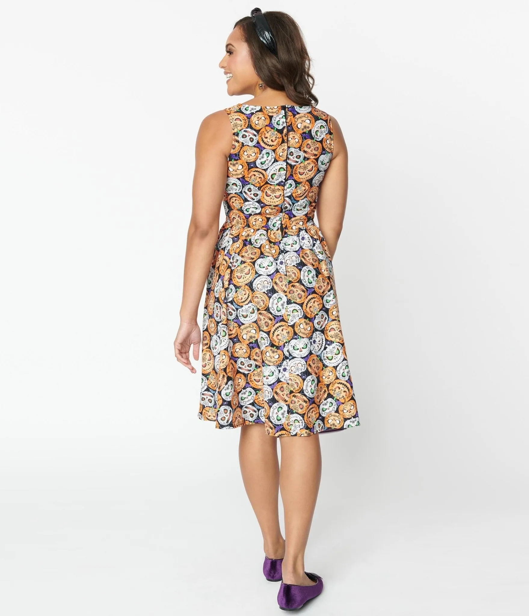 Retrolicious Black & Spooky Pumpkins Flare Dress sold by Unique Vintage product image thumbnail 3