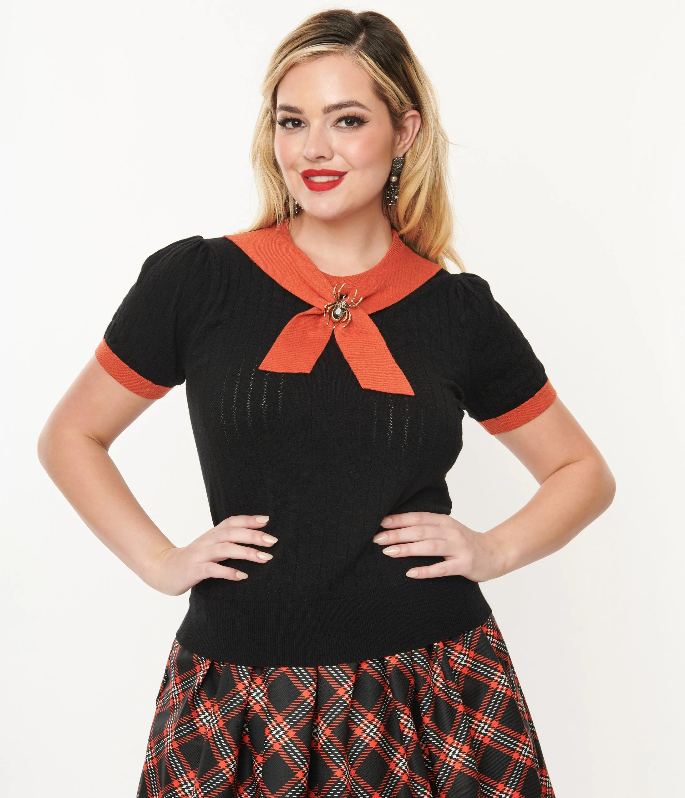 Unique Vintage Black & Orange Spider Brooch Neck Tie Park City Sweater sold by Unique Vintage product image thumbnail 3