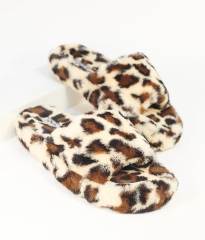 Leopard Print Fuzzy Slippers sold by Unique Vintage