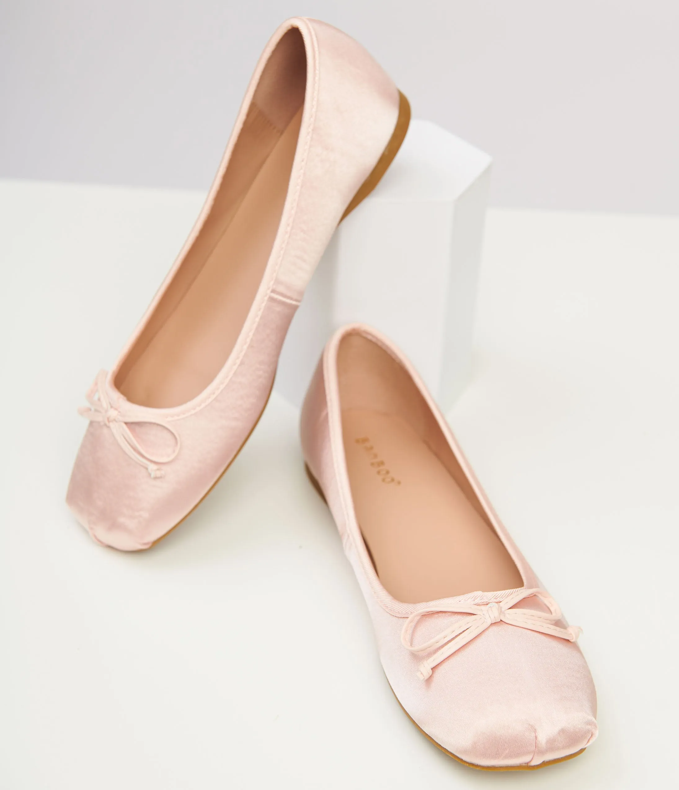 Y2K Light Pink Satin Ballet Flats sold by Unique Vintage product image thumbnail 2