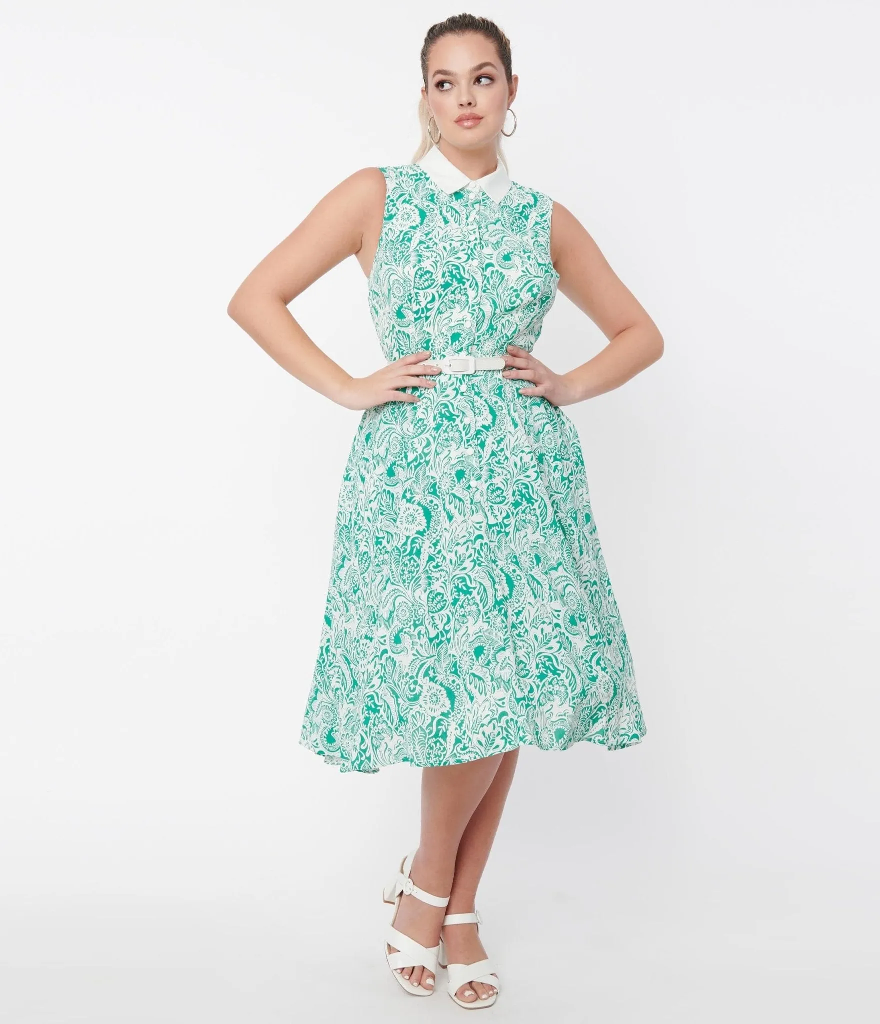 Unique Vintage 1940s Green & White Paisley Floral Darlene Swing Dress sold by Unique Vintage product image thumbnail 5