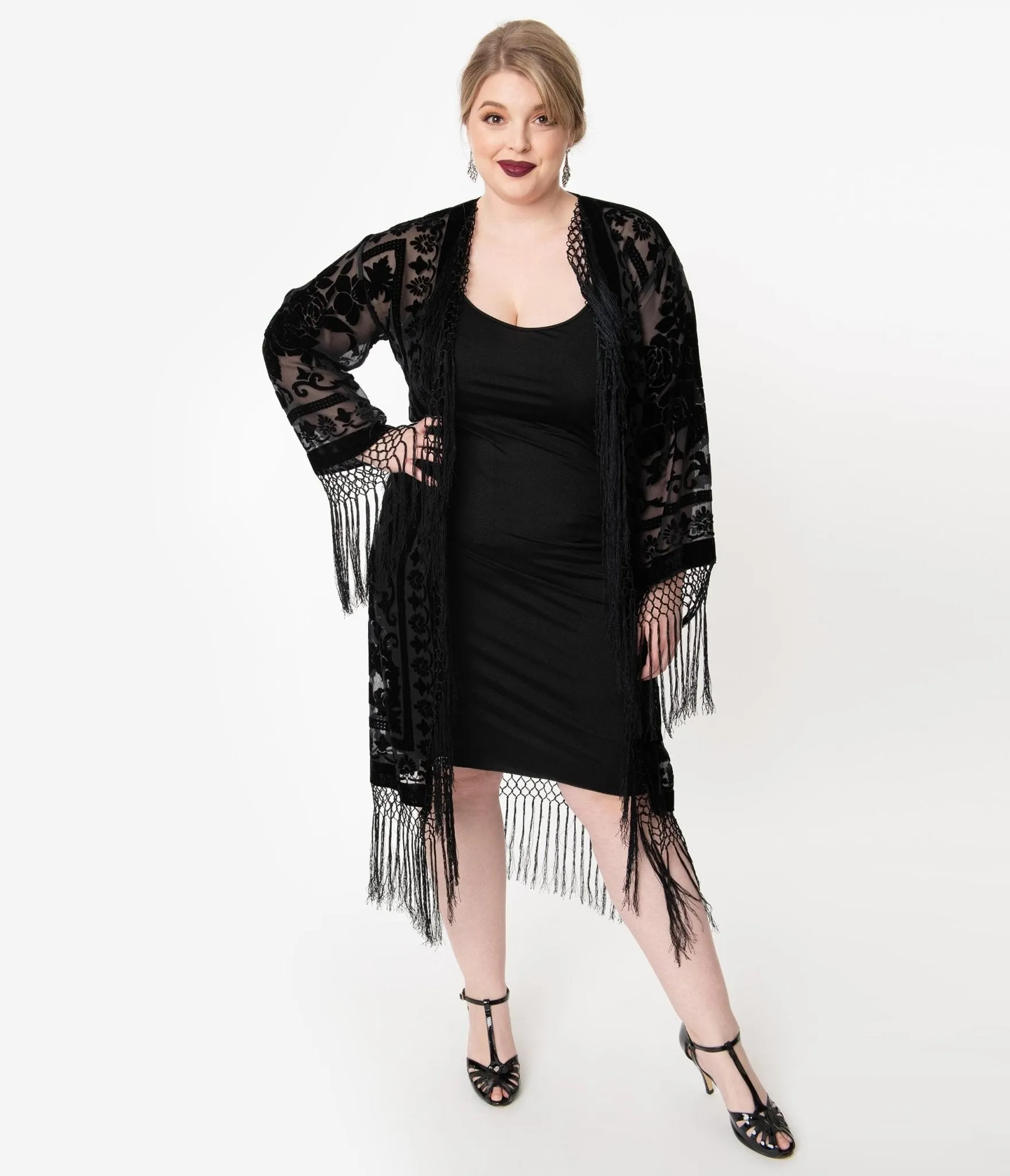 1920s Black Devore Velvet Lattice Scarf Coat sold by Unique Vintage product image thumbnail 4