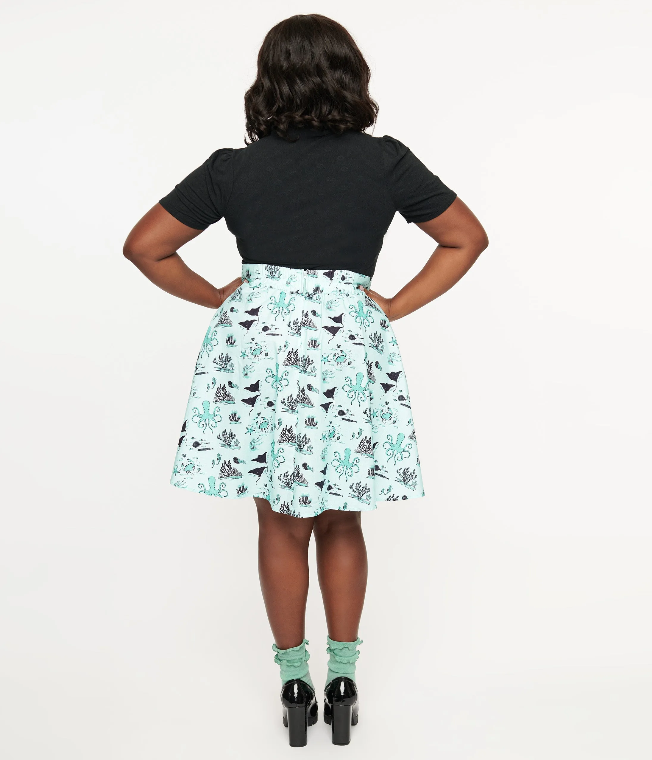 Retrolicious Plus Size 1950s Teal Sea Print Cotton Skater Skirt sold by Unique Vintage product image thumbnail 3