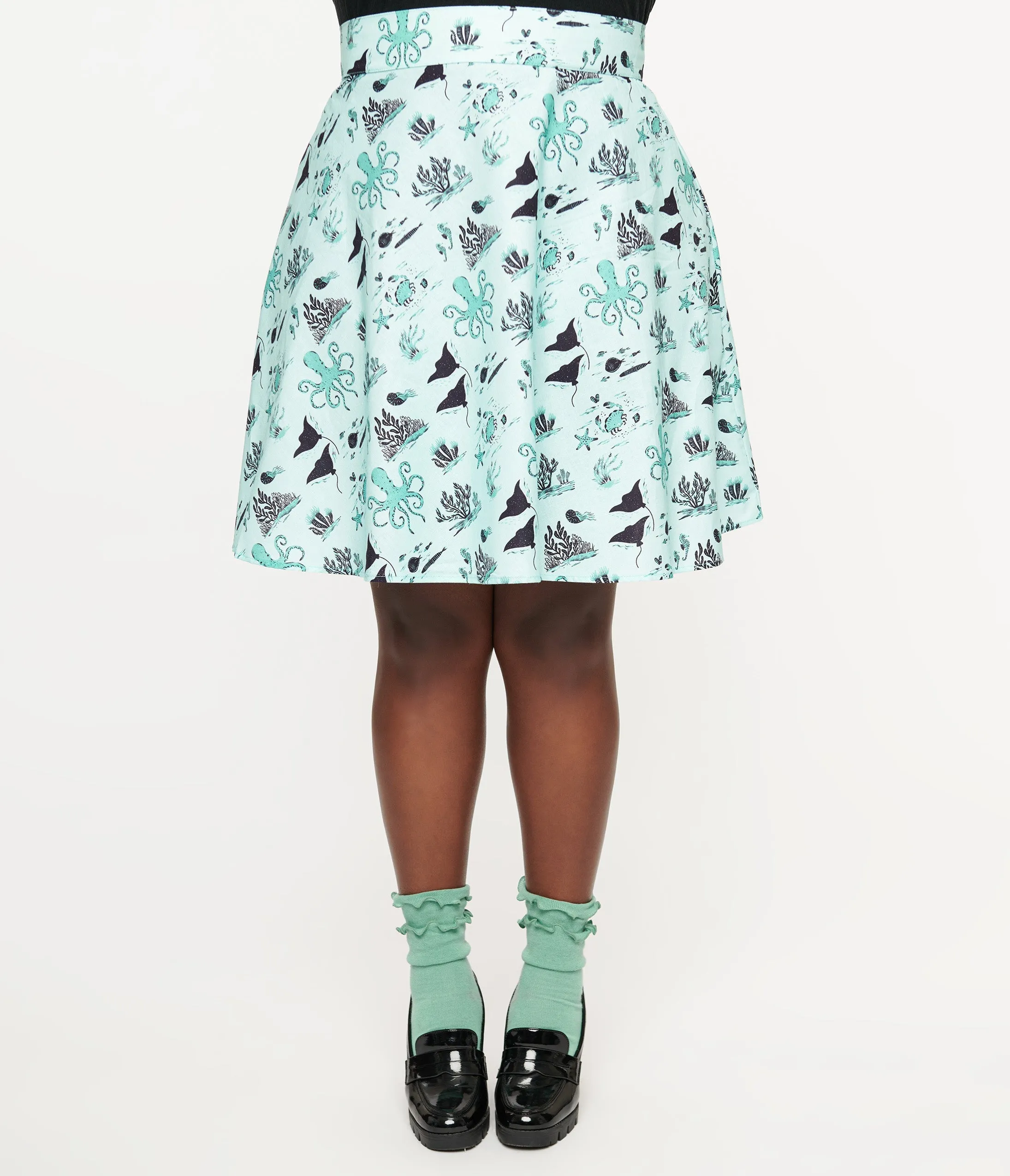 Retrolicious Plus Size 1950s Teal Sea Print Cotton Skater Skirt sold by Unique Vintage product image thumbnail 2