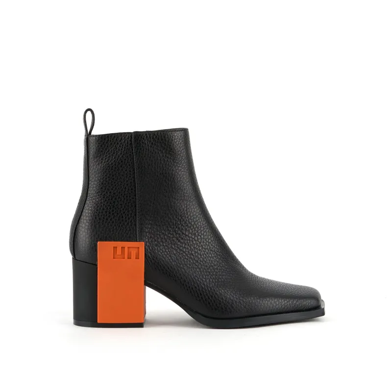 Jimmy Mid sold by United Nude