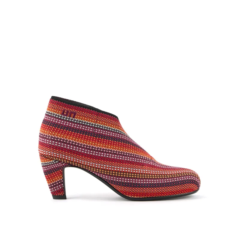 Fold Mid sold by United Nude